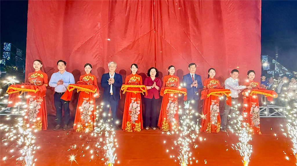 Đường hoa và Chợ hoa Xuân Bính Ngọ năm 2026